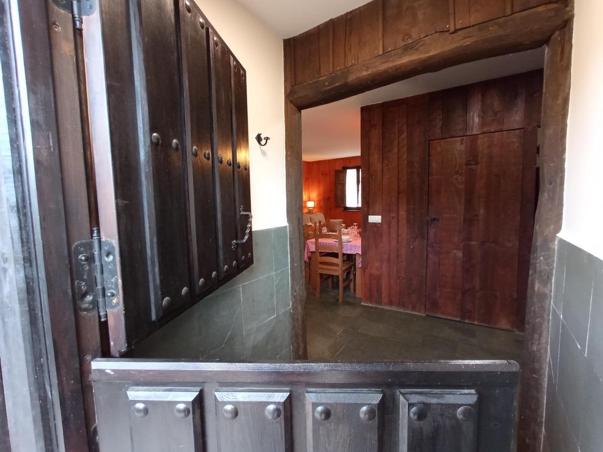 Apartamentos Rurales La Galeria Ribota المظهر الخارجي الصورة